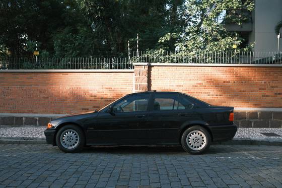 BMW 325i 2.5 SEDAN 24V GASOLINA 4P AUTOMÁTICO